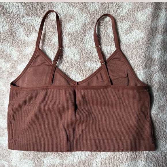 Abercrombie & Fitch tank top - Picture 2 of 3